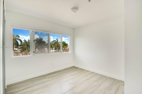 Condominio en alquiler en Miami Beach, Florida, 2 dormitorios, 111.58 m2 № 1874917 - foto 9