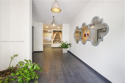 Condominio en alquiler en Miami Beach, Florida, 2 dormitorios, 111.58 m2 № 1874917 - foto 18