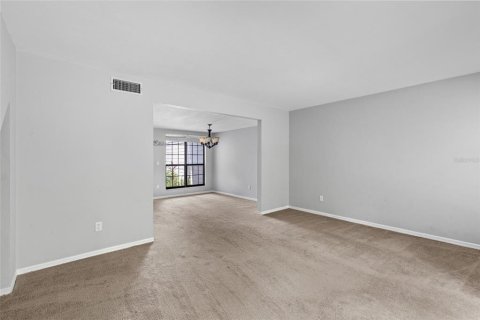 Adosado en venta en Gainesville, Florida, 3 dormitorios, 135.08 m2 № 1831664 - foto 10