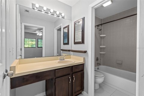 Adosado en venta en Gainesville, Florida, 3 dormitorios, 135.08 m2 № 1831664 - foto 22
