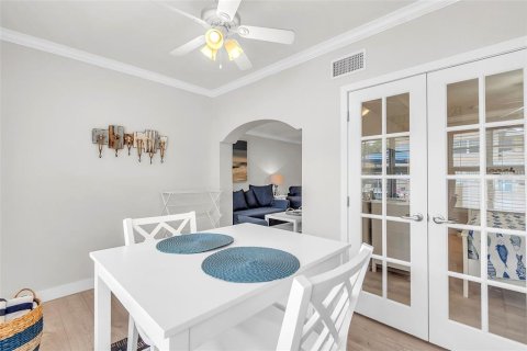Copropriété à vendre à Indian Shores, Floride: 1 chambre, 68.28 m2 № 2205633 - photo 13