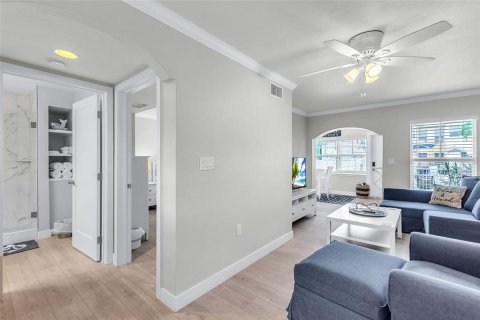 Copropriété à vendre à Indian Shores, Floride: 1 chambre, 68.28 m2 № 2205633 - photo 8