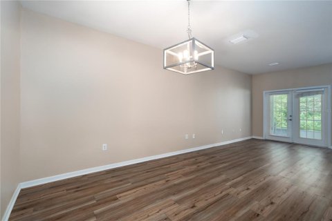 Townhouse in Tampa, Florida 3 bedrooms, 169.27 sq.m. № 2202589 - photo 22