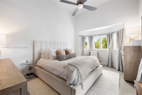 Touwnhouse à vendre à Miami Beach, Floride: 3 chambres, 224.82 m2 № 2068250 - photo 25