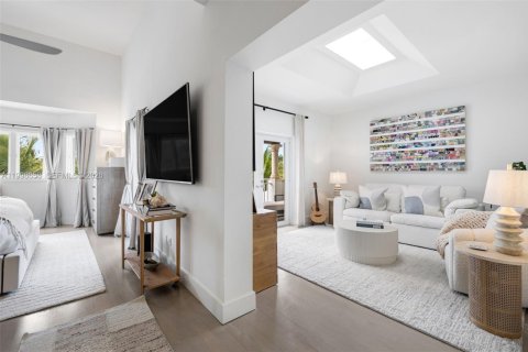 Touwnhouse à vendre à Miami Beach, Floride: 3 chambres, 224.82 m2 № 2068250 - photo 23
