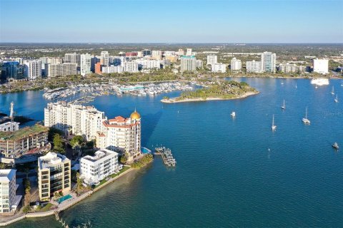 Condo à Sarasota, Floride, 2 chambres  № 2306357