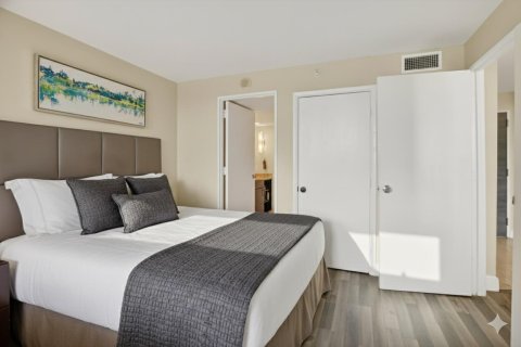 Condo in Fort Lauderdale, Florida, 1 bedroom № 2246205 - photo 19