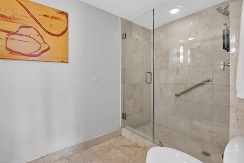 Condo in Fort Lauderdale, Florida, 1 bedroom № 2246205 - photo 23