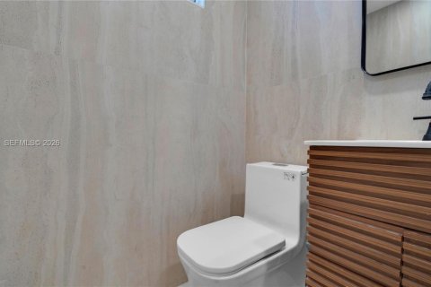 Villa ou maison à vendre à El Portal, Floride: 2 chambres, 126.81 m2 № 2056114 - photo 24