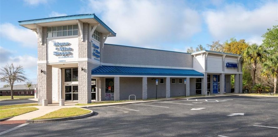 Propiedad comercial en Newberry, Florida 778.06 m2 № 2280544
