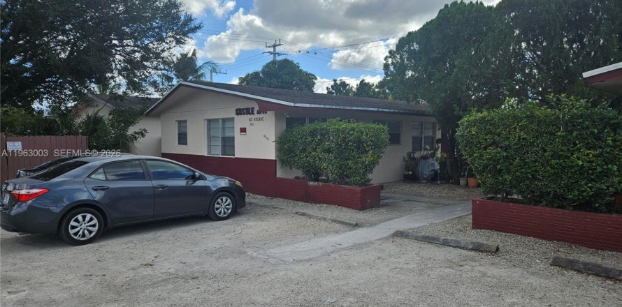 Villa ou maison à Hollywood, Floride 1 chambre, 46.45 m2 № 2023961