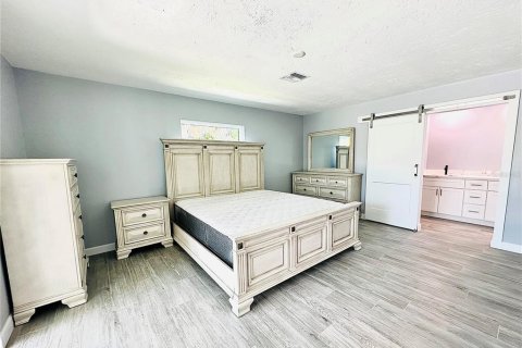 Купить виллу или дом в Энглвуд, Флорида 4 комнаты, 188.78м2, № 1832859 - фото 11
