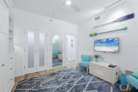 Condo in Longboat Key, Florida, 2 bedrooms  № 2418465 - photo 24