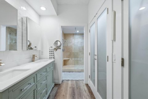 Condo in Longboat Key, Florida, 2 bedrooms  № 2418465 - photo 20