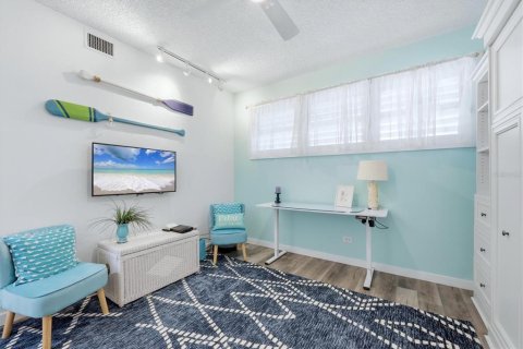 Condo in Longboat Key, Florida, 2 bedrooms  № 2418465 - photo 25