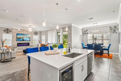 Villa ou maison à vendre à Land O' Lakes, Floride: 5 chambres, 448.53 m2 № 2201705 - photo 16