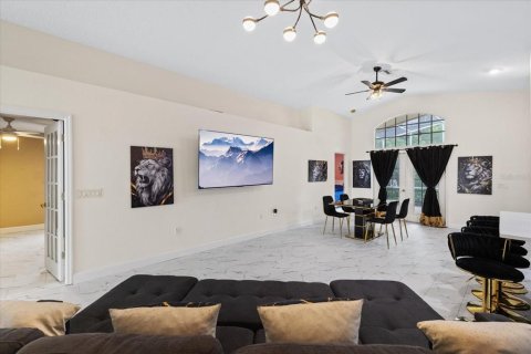 Villa ou maison à vendre à New Port Richey, Floride: 4 chambres, 159.7 m2 № 2215774 - photo 4