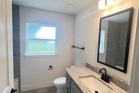 Casa en venta en Dade City, Florida, 4 dormitorios, 201.51 m2 № 2203979 - foto 5