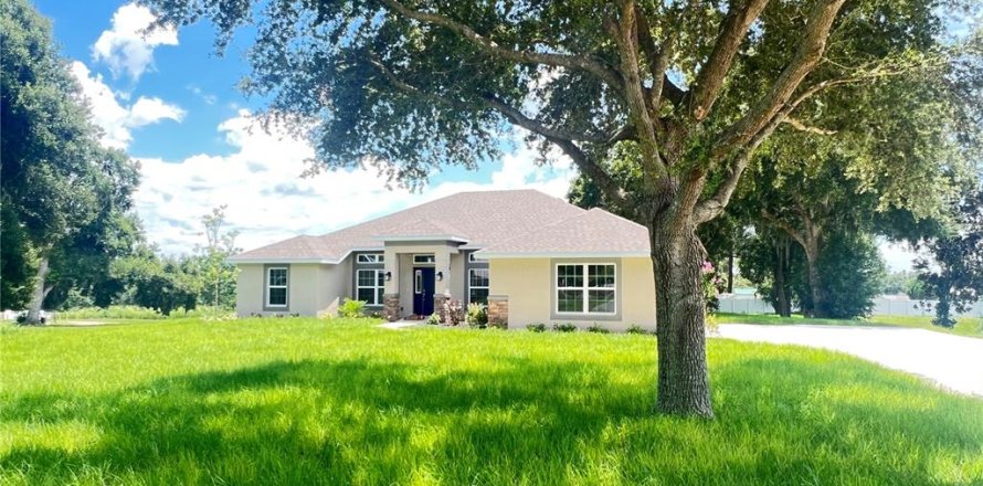 Casa en Dade City, Florida 4 dormitorios, 201.51 m2 № 2203979