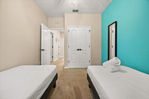 Touwnhouse à vendre à Kissimmee, Floride: 4 chambres, 130.06 m2 № 1836941 - photo 4