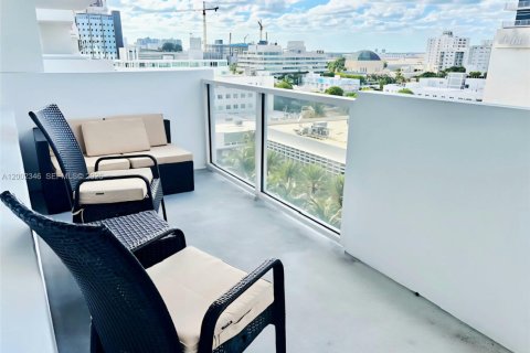 Copropriété à louer à Miami Beach, Floride: 1 chambre, 51.1 m2 № 2170329 - photo 20