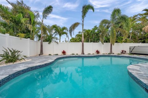 Villa ou maison à vendre à Holmes Beach, Floride: 3 chambres, 182.09 m2 № 1626995 - photo 24