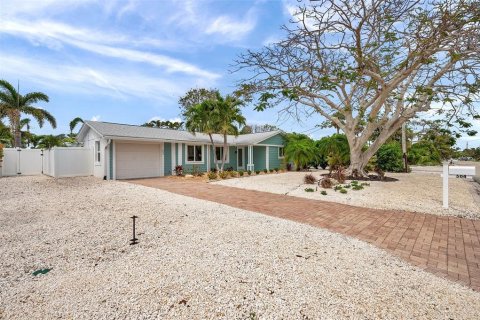 Villa ou maison à vendre à Holmes Beach, Floride: 3 chambres, 182.09 m2 № 1626995 - photo 6