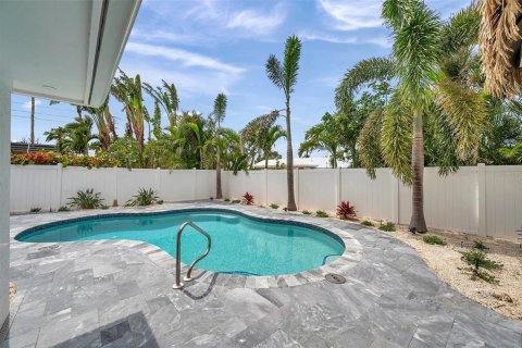 Villa ou maison à vendre à Holmes Beach, Floride: 3 chambres, 182.09 m2 № 1626995 - photo 18