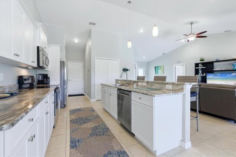 Villa ou maison à vendre à Rotonda, Floride: 3 chambres, 187.85 m2 № 2425335 - photo 19
