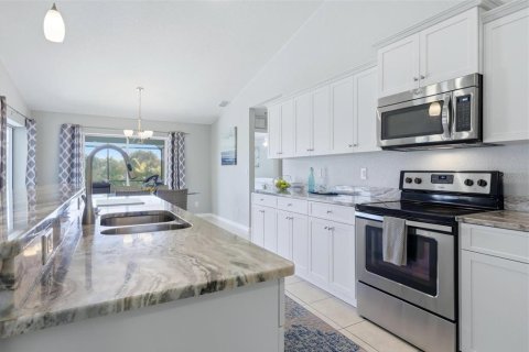 Villa ou maison à vendre à Rotonda, Floride: 3 chambres, 187.85 m2 № 2425335 - photo 20