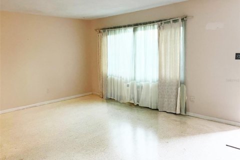 Casa en venta en Largo, Florida, 3 dormitorios, 154.59 m2 № 1916295 - foto 4
