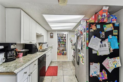 Villa ou maison à vendre à Port Richey, Floride: 4 chambres, 139.91 m2 № 1690777 - photo 18