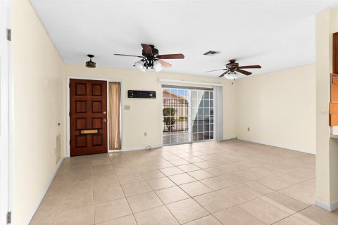 House in Pinellas Park, Florida 2 bedrooms, 93.92 sq.m. № 1723606 - photo 20