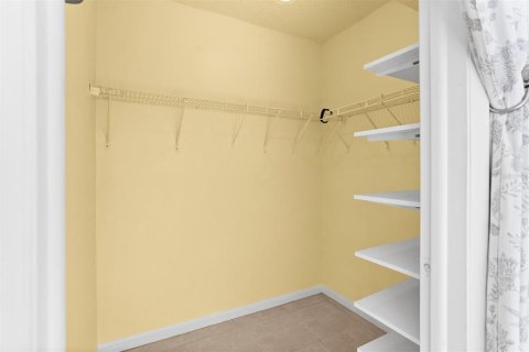 House in Pinellas Park, Florida 2 bedrooms, 93.92 sq.m. № 1723606 - photo 9