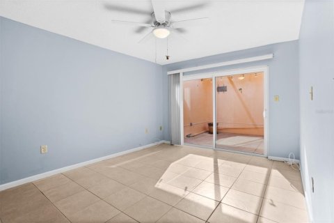 House in Pinellas Park, Florida 2 bedrooms, 93.92 sq.m. № 1723606 - photo 7