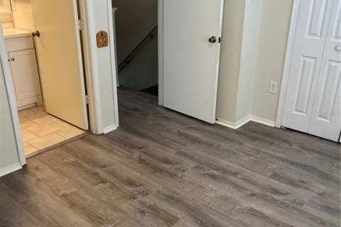 Townhouse in Wesley Chapel, Florida 2 bedrooms, 110 sq.m. № 1832868 - photo 28