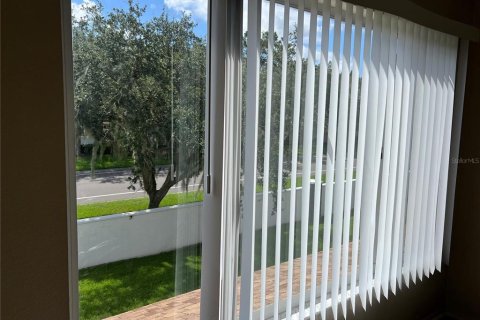Townhouse in Wesley Chapel, Florida 2 bedrooms, 110 sq.m. № 1832868 - photo 20