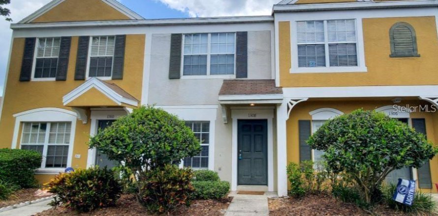 Townhouse in Wesley Chapel, Florida 2 bedrooms, 110 sq.m. № 1832868