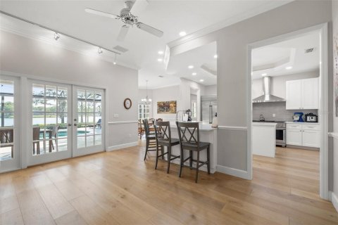 House in Lutz, Florida 5 bedrooms, 386.19 sq.m. № 1620758 - photo 17