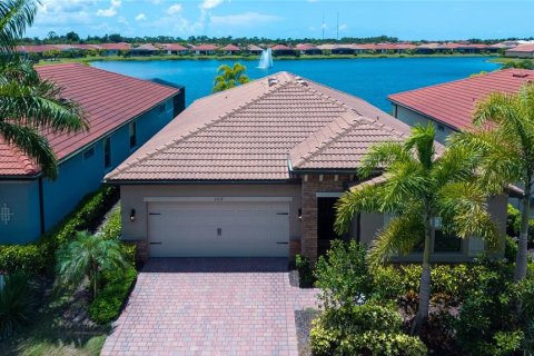 House in Nokomis, Florida 2 bedrooms, 166.85 sq.m. № 2096097