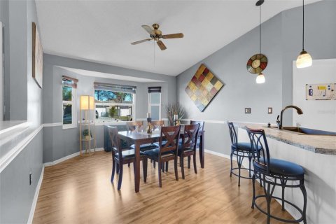 Villa ou maison à vendre à Kissimmee, Floride: 4 chambres, 175.59 m2 № 2145562 - photo 21