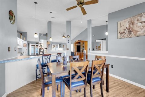 Villa ou maison à vendre à Kissimmee, Floride: 4 chambres, 175.59 m2 № 2145562 - photo 22