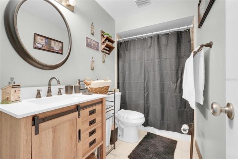 Villa ou maison à vendre à Kissimmee, Floride: 4 chambres, 175.59 m2 № 2145562 - photo 28