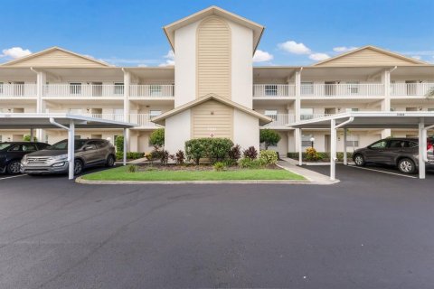 Condo in Bradenton, Florida, 2 bedrooms  № 1916955 - photo 2