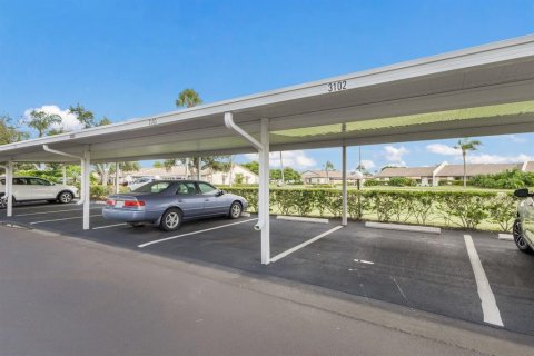 Condo in Bradenton, Florida, 2 bedrooms  № 1916955 - photo 28