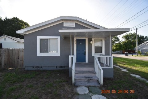 Villa ou maison à Tampa, Floride 3 chambres, 64.01 m2 № 2116415
