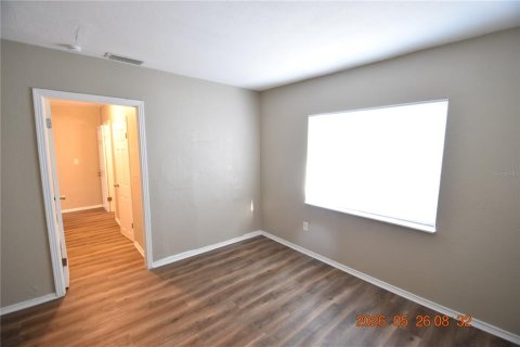 Villa ou maison à louer à Tampa, Floride: 3 chambres, 64.01 m2 № 2116415 - photo 12