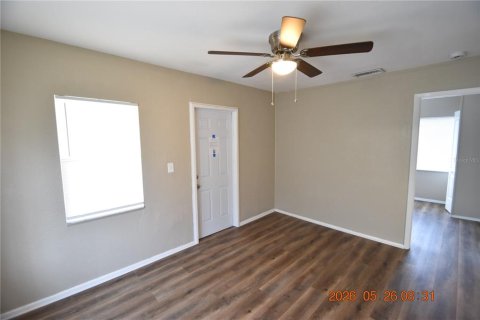 Villa ou maison à louer à Tampa, Floride: 3 chambres, 64.01 m2 № 2116415 - photo 6