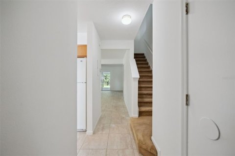 Купить таунхаус в Винтер-Спрингс, Флорида 5 комнат, 126.63м2, № 2203970 - фото 3