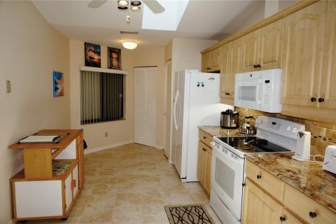 House in Punta Gorda, Florida 3 bedrooms, 133.87 sq.m. № 1137181 - photo 20